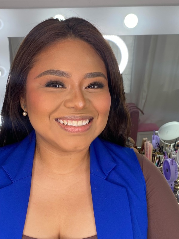 Paquete Cortejo — maquillaje grupal para damas de honor