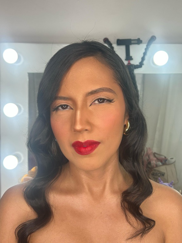 Red lip statement
